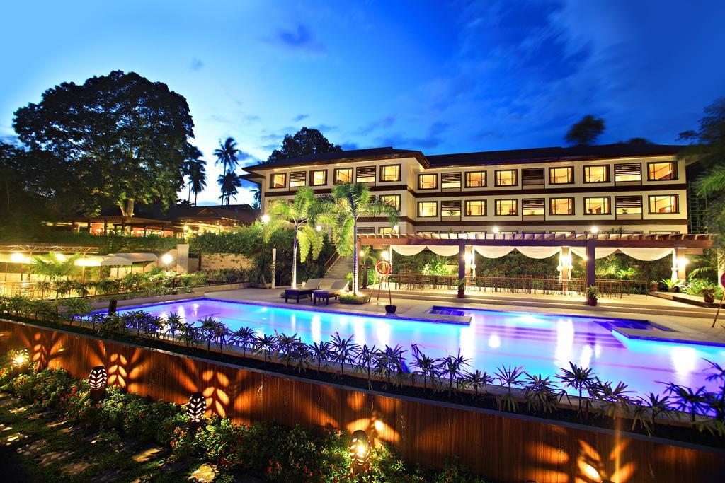 Hotel Tropika Davao Экстерьер фото